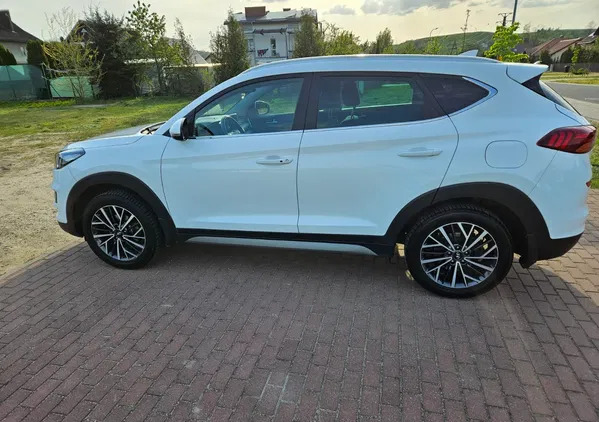 darłowo Hyundai Tucson cena 82000 przebieg: 130000, rok produkcji 2018 z Darłowo